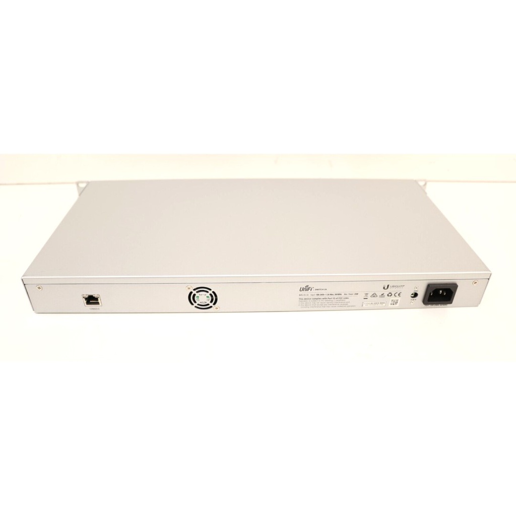 Ubiquiti Networks UniFi 24 Ports Rack-Mountable Gigabit Ethernet Managed Switch